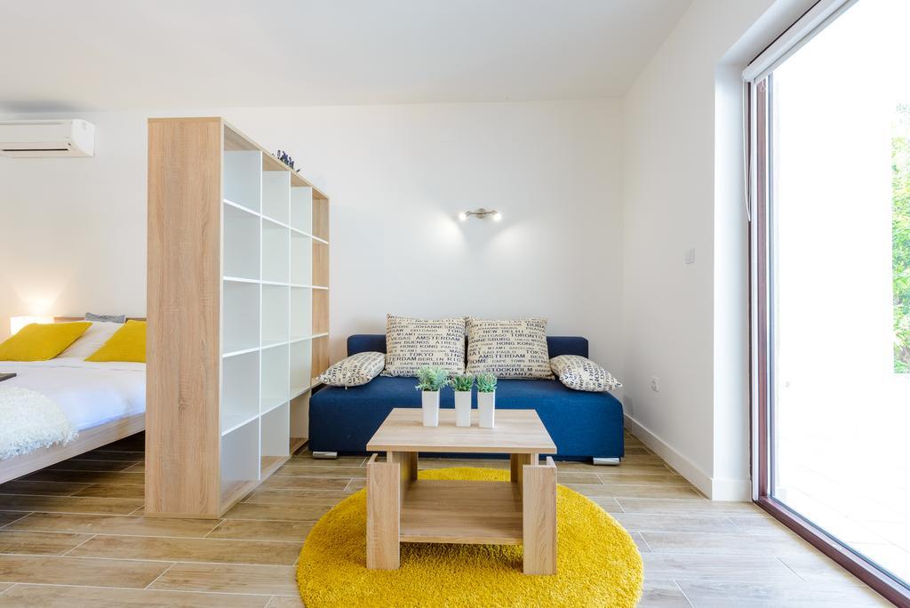 Tandem Apartments With Swimming Pool Cavtat Exterior photo